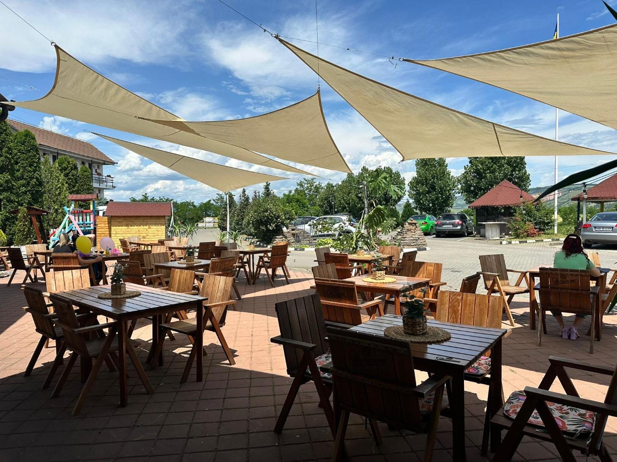 Motel Dacia Sebeş Buitenkant foto